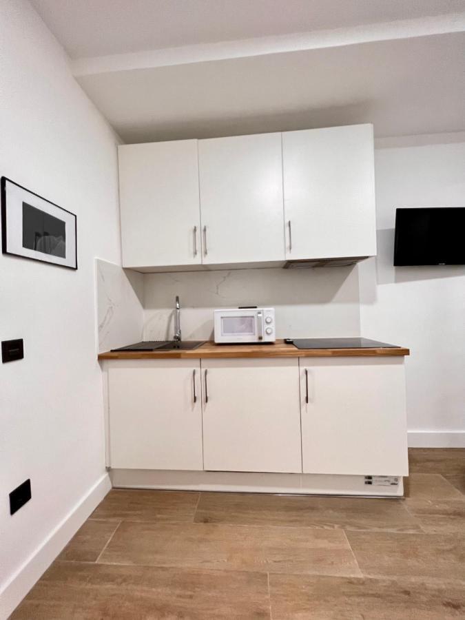 Crysoyle Apartment Barcelona Next To Camp Nou ロスピタレート・デ・リョブレガート エクステリア 写真