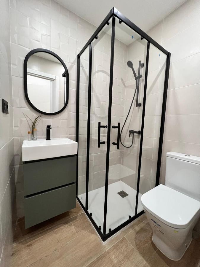 Crysoyle Apartment Barcelona Next To Camp Nou ロスピタレート・デ・リョブレガート エクステリア 写真